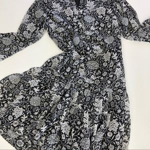 Rose & Olive Dress Size M